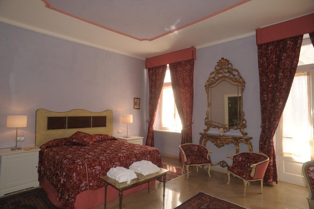 Relais Al Bel San Domenico Bed & Breakfast Alba  Room photo