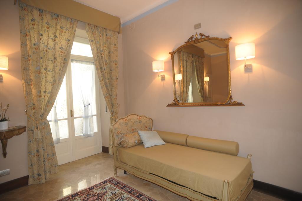 Relais Al Bel San Domenico Bed & Breakfast Alba  Room photo