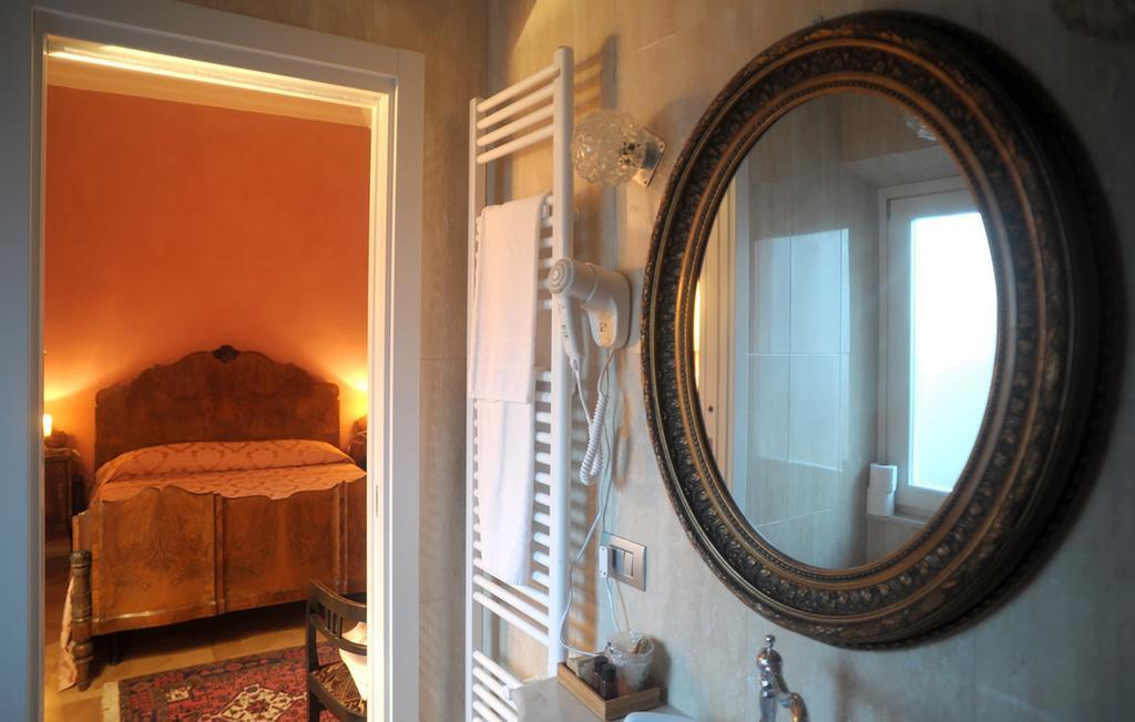 Relais Al Bel San Domenico Bed & Breakfast Alba  Room photo